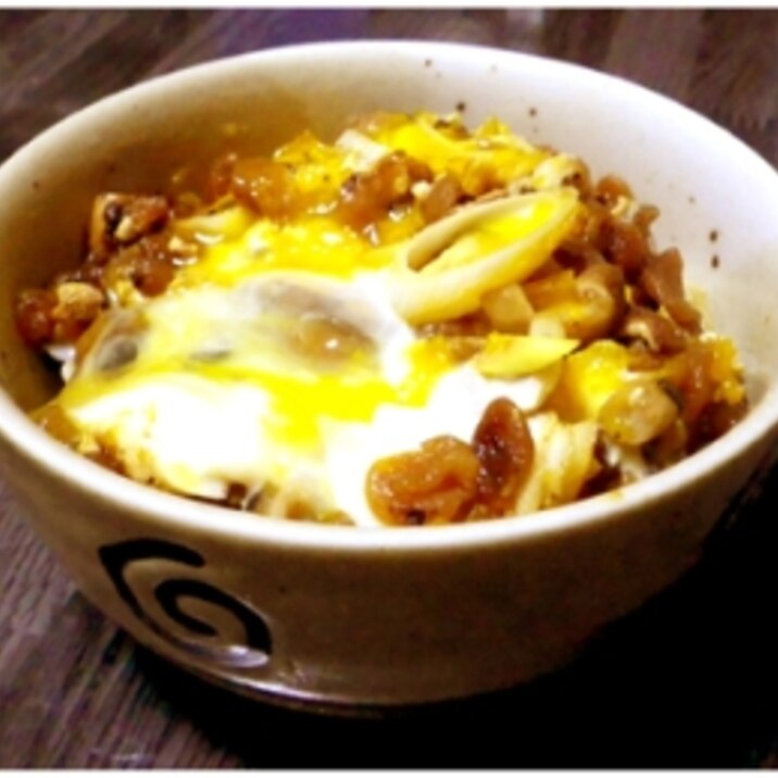 しいたけと揚げ玉で「しい玉丼」